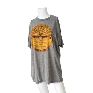 NEW Johnny Cash Graphic T-shirt Gray Burnout SUN Records Size Large
